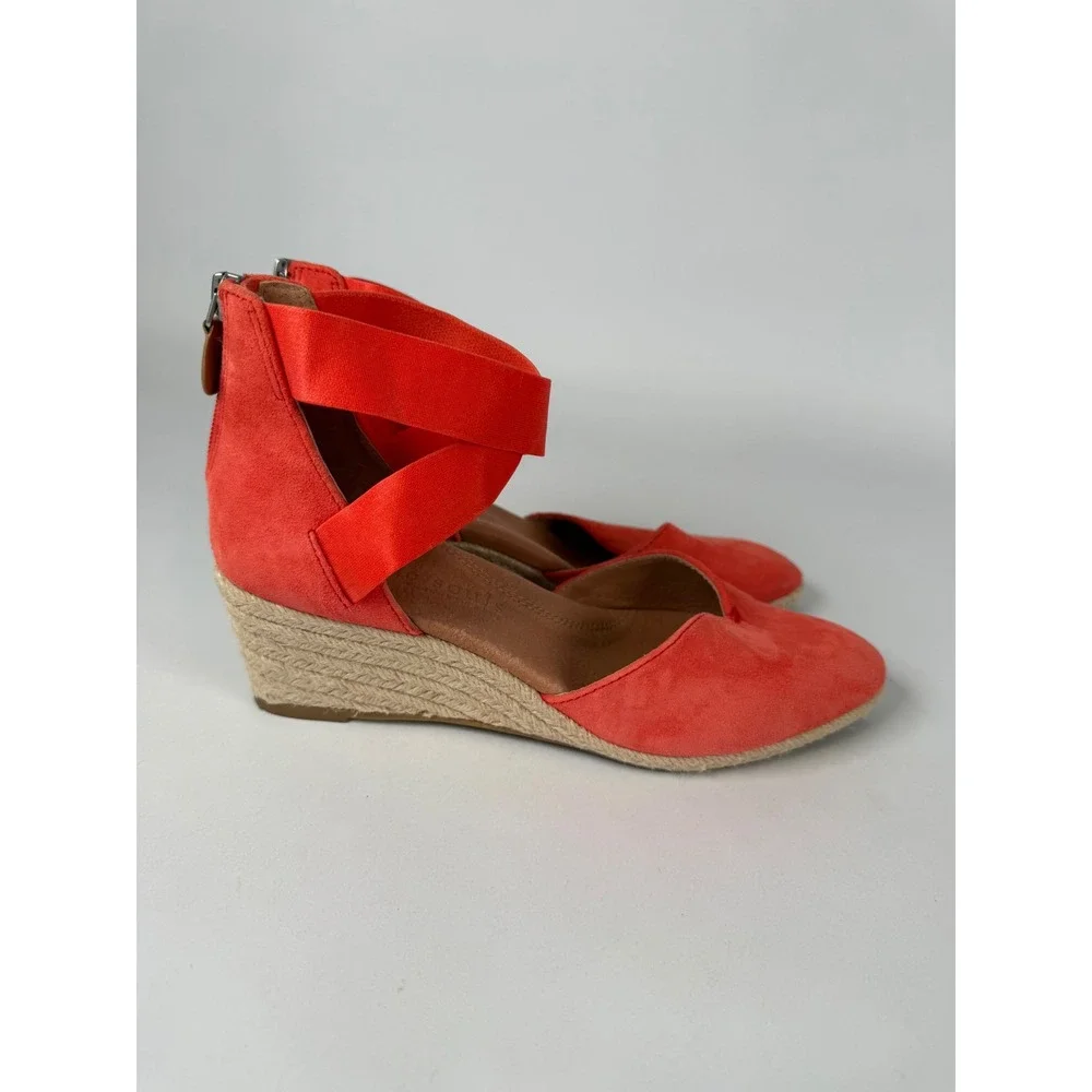 Gentle Souls Kenneth Cole Oryx Orange Red Suede Espadrille Wedge Sandals 7.5M